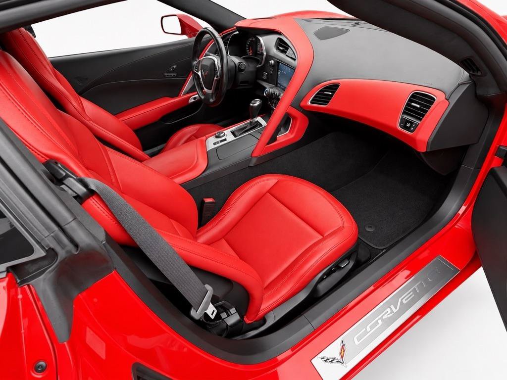 Used 2015 Chevrolet Corvette Stingray Coupe RWD image 13