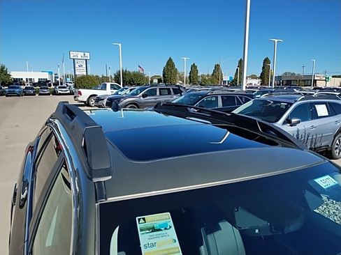 Certified 2025 Subaru Outback Limited image 6