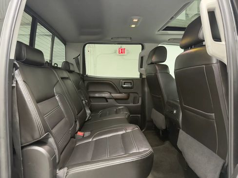 Used 2018 GMC Sierra 2500 Denali w/ Duramax Plus Package AWD/4WD image 65