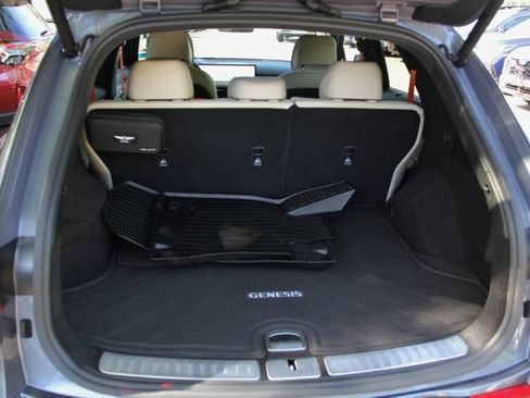 Used 2026 Genesis GV70 3.5T Sport Prestige AWD/4WD image 38