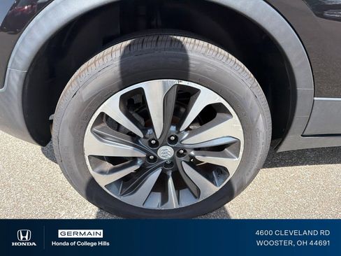 Used 2021 Buick Encore Preferred w/ Safety Package FWD image 5