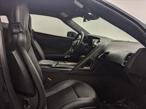 Used 2016 Chevrolet Corvette Stingray Coupe image 17