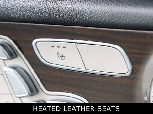 Used 2016 Mercedes-Benz GLC 300 4MATIC image 19