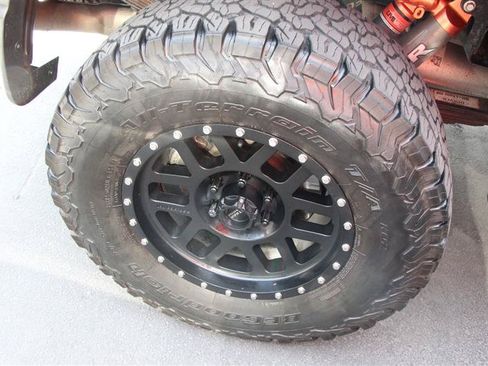 Used 2019 Ford F150 Raptor w/ Equipment Group 802A Luxury AWD/4WD image 45