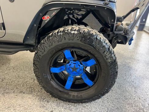 Used 2017 Jeep Wrangler Unlimited Sport w/ Quick Order Package 23S image 48