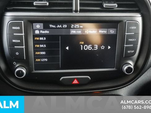 Used 2025 Kia Soul LX w/ LX Technology Package FWD image 30