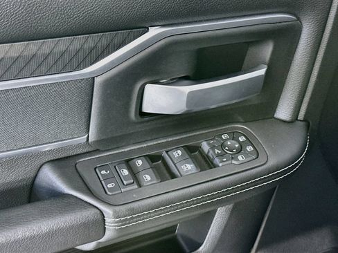 Used 2025 RAM 2500 Big Horn RWD image 24