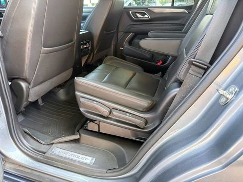 Used 2022 Chevrolet Tahoe RST w/ Luxury Package RWD image 21