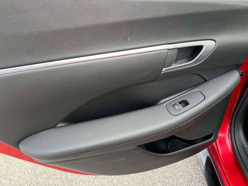 Used 2021 Hyundai Sonata SEL w/ Preferred Accessory Package image 5