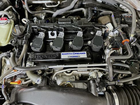 Used 2018 Honda Civic EX image 31