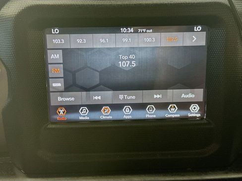 Used 2020 Jeep Gladiator Sport w/ Quick Order Package 24S image 17