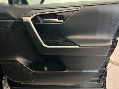 Used 2024 Toyota RAV4 Adventure image 23