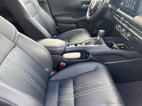 Certified 2023 Honda HR-V EX-L image 18