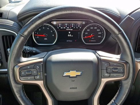 Certified 2022 Chevrolet Silverado 1500 High Country w/ Technology Package AWD/4WD image 20