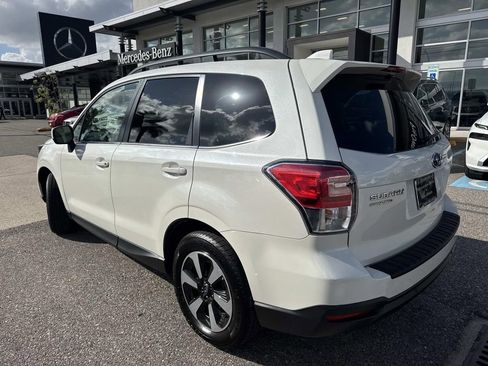 Used 2017 Subaru Forester 2.5i Limited image 5