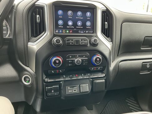 Certified 2022 Chevrolet Silverado 2500 LTZ w/ Z71 Off-Road Package AWD/4WD image 8