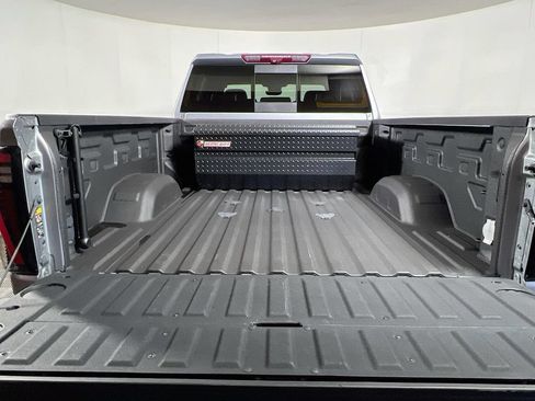 Used 2024 GMC Sierra 2500 AT4X AWD/4WD image 21
