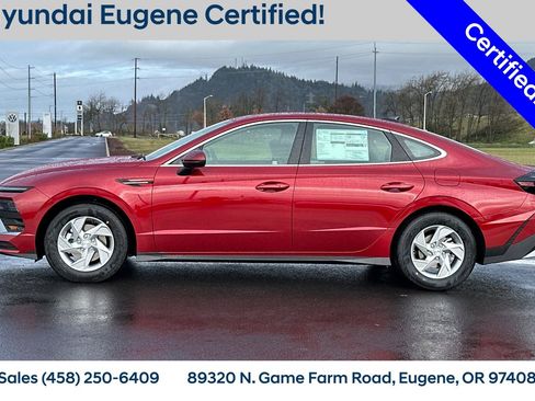 Used 2025 Hyundai Sonata SE image 8