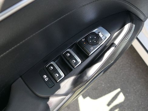 Used 2025 Kia K5 LXS FWD image 12