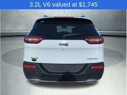 Used 2018 Jeep Cherokee Limited image 5