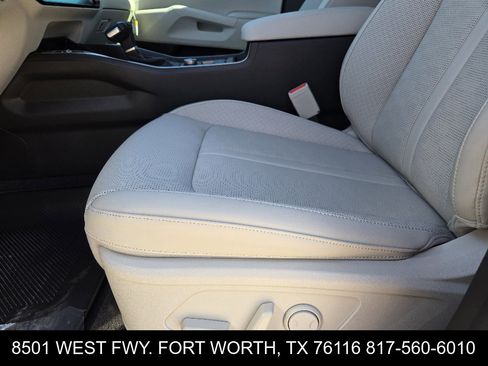 New 2026 Kia Sorento EX image 18