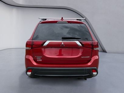 Used 2018 Mitsubishi Outlander LE