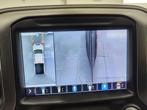 Used 2023 GMC Sierra 3500 Denali w/ Denali Ultimate Package image 66