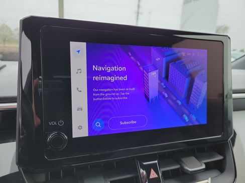 Certified 2024 Toyota Corolla SE w/ Convenience Package image 22