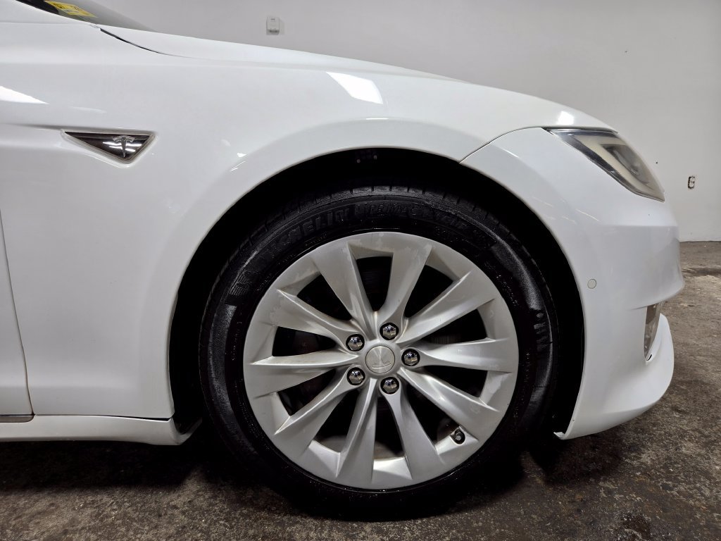Used 2016 Tesla Model S 75 RWD image 57