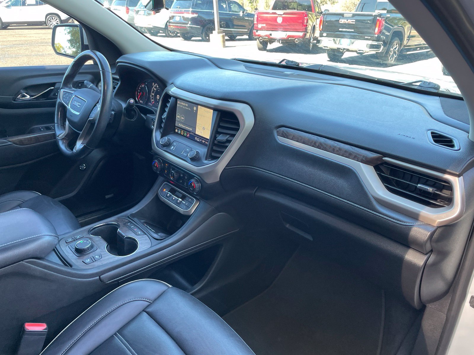 Used 2021 GMC Acadia Denali w/ Denali Technology Package FWD image 52