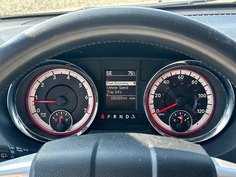 Used 2015 Dodge Grand Caravan SXT w/ Rear Park Assist Package FWD image 27