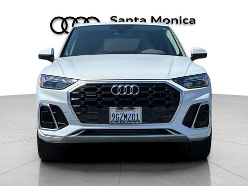 Used 2023 Audi Q5 2.0T Premium w/ Convenience Package image 10