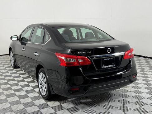 Used 2016 Nissan Sentra S FWD image 5