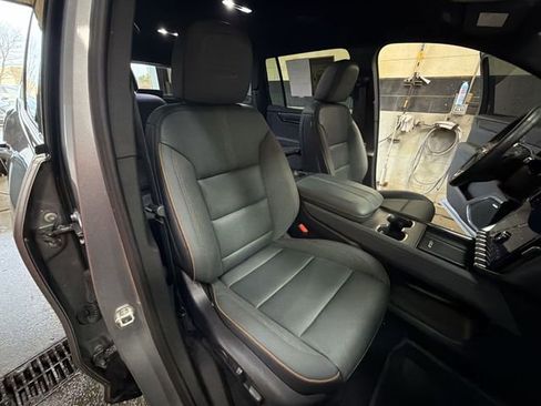 Certified 2024 GMC Acadia AT4 w/ Luxury Package image 26