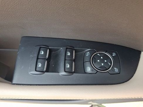 Certified 2023 Lincoln Nautilus AWD w/ Premium Package image 25