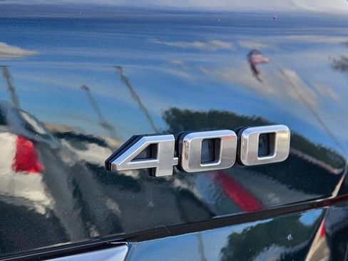 Certified 2025 Cadillac XT5 Premium Luxury FWD image 17