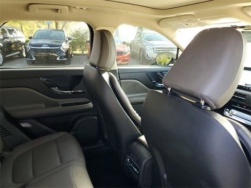 Used 2024 Lincoln Corsair FWD w/ Equipment Group 102A image 31