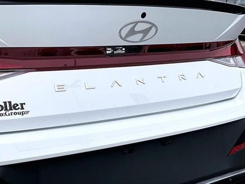 New 2026 Hyundai Elantra SEL Sport Premium FWD image 12
