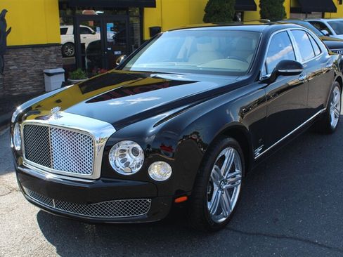 Used 2013 Bentley Mulsanne RWD image 3