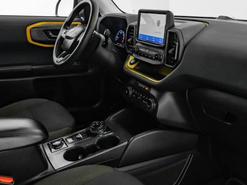 Used 2021 Ford Bronco Sport Badlands image 21