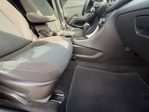 Used 2021 Chevrolet Trax LS w/ Tint and Cruise Package image 31