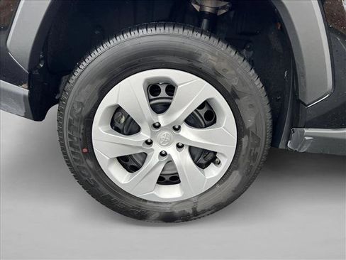 Certified 2025 Toyota RAV4 LE image 25