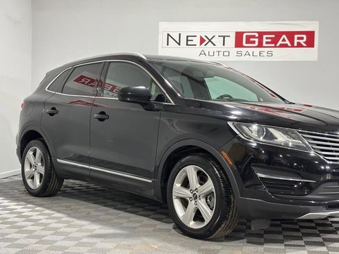 Used 2016 Lincoln MKC Premiere image 2