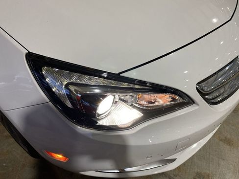 Used 2016 Buick Cascada Premium image 20