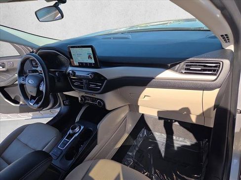 Used 2022 Ford Escape SEL w/ Technology Package FWD image 24