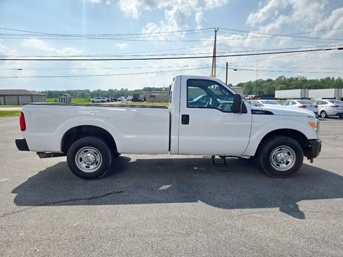 Used 2014 Ford F250 XL RWD image 5