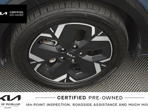 Certified 2023 Kia Niro Wave FWD image 22