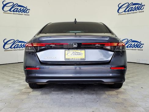 Used 2024 Honda Accord EX image 4