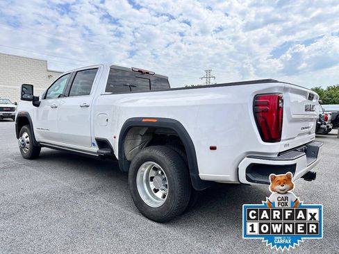 Used 2024 GMC Sierra 3500 Denali Ultimate AWD/4WD image 3