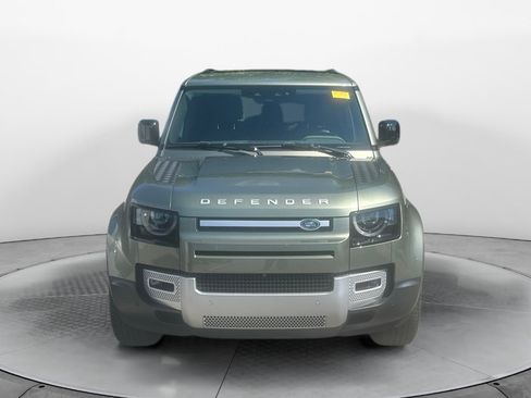 Used 2024 Land Rover Defender 110 S AWD/4WD image 2
